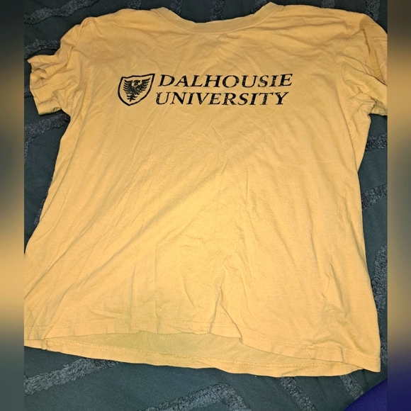 🌼 5/$25 M Dalhousie University Tee - Picture 1 of 1